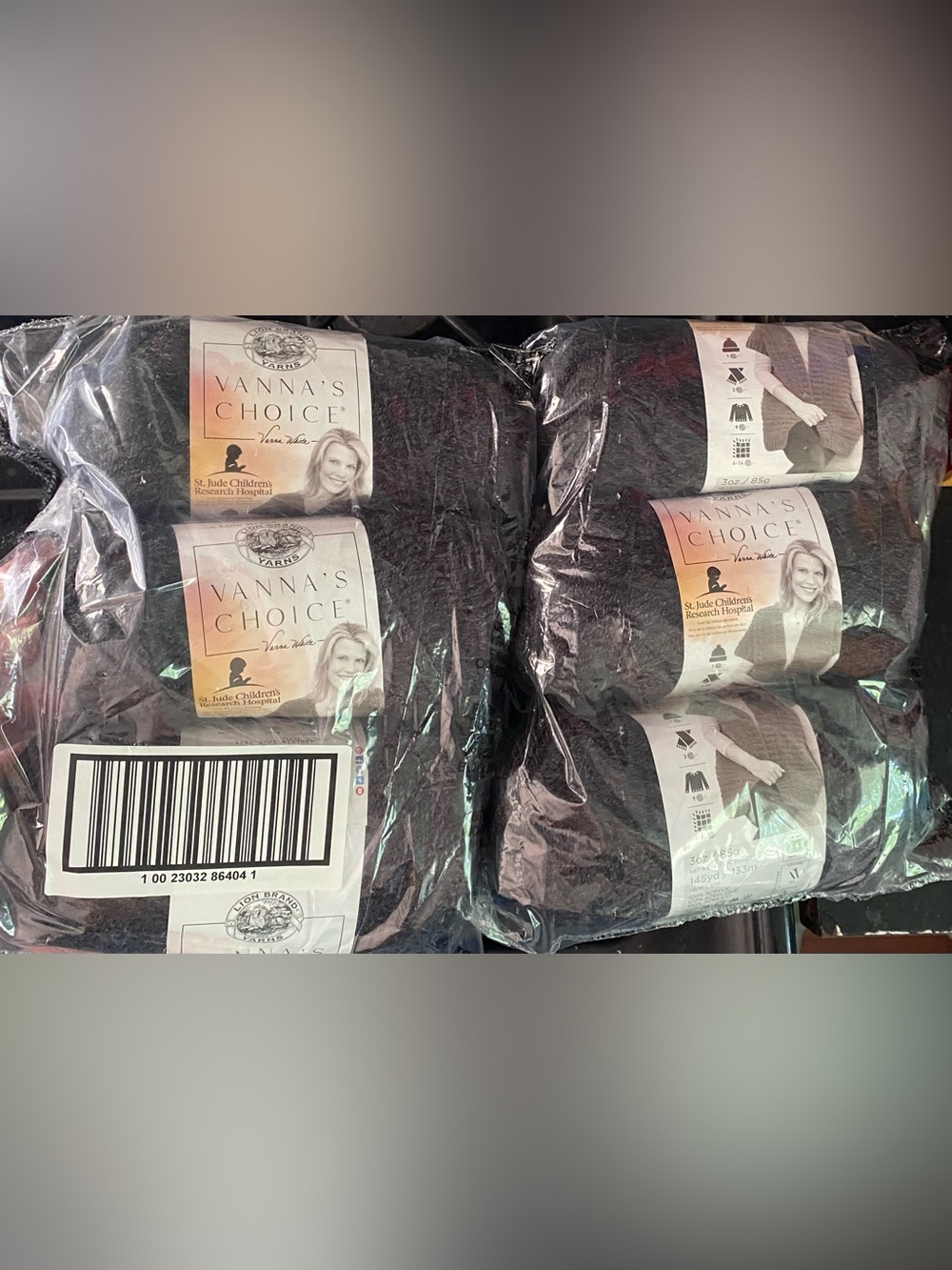 6 Anna's Choice dark gray Yarn ( looks black) - Soft Acrylic Blend